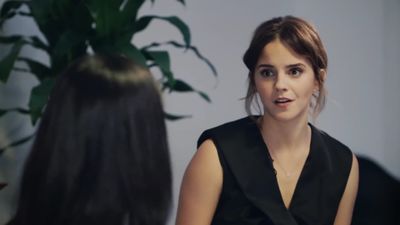 EmmaWatsonFan-dot-NL_2018OurSharedShelfWithRupiKaur2262.jpg