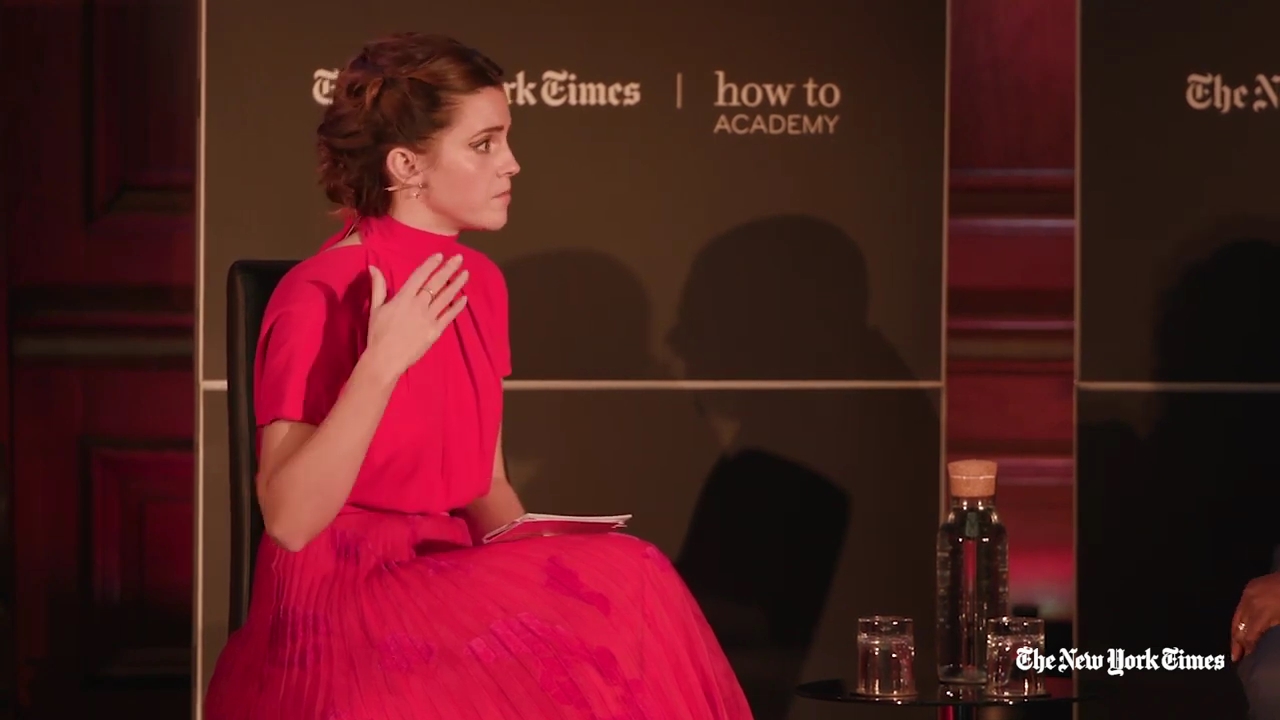 EmmaWatsonFan-dot-nl_2019HowToAcademy00418.jpg