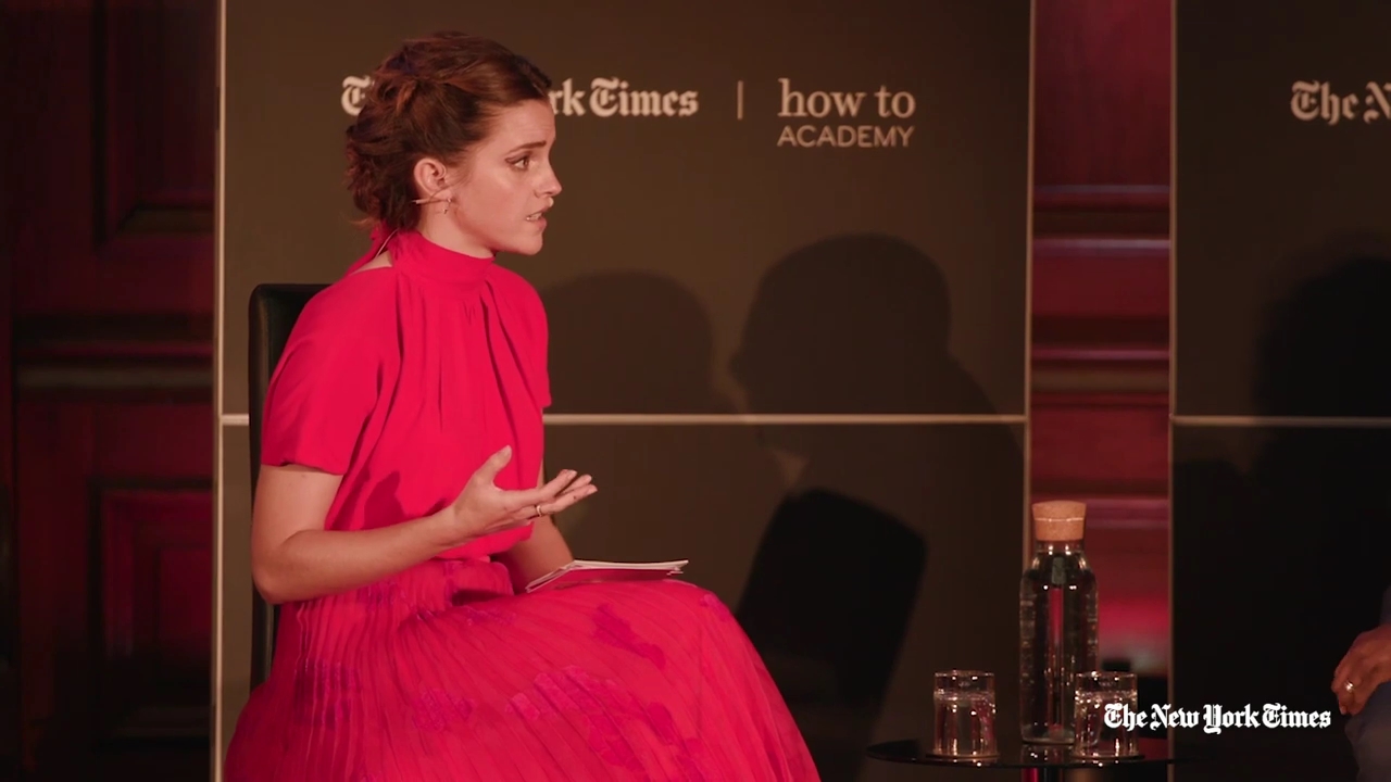 EmmaWatsonFan-dot-nl_2019HowToAcademy00425.jpg