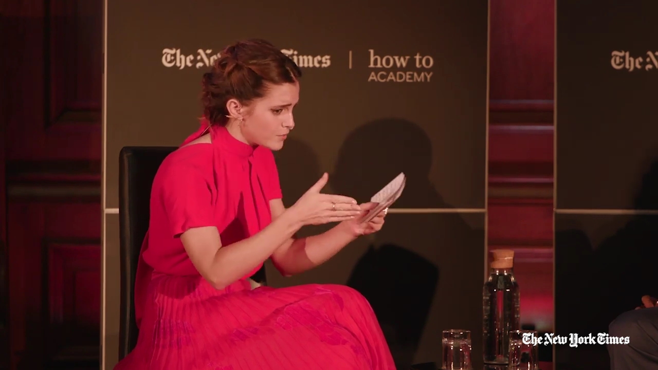 EmmaWatsonFan-dot-nl_2019HowToAcademy02100.jpg