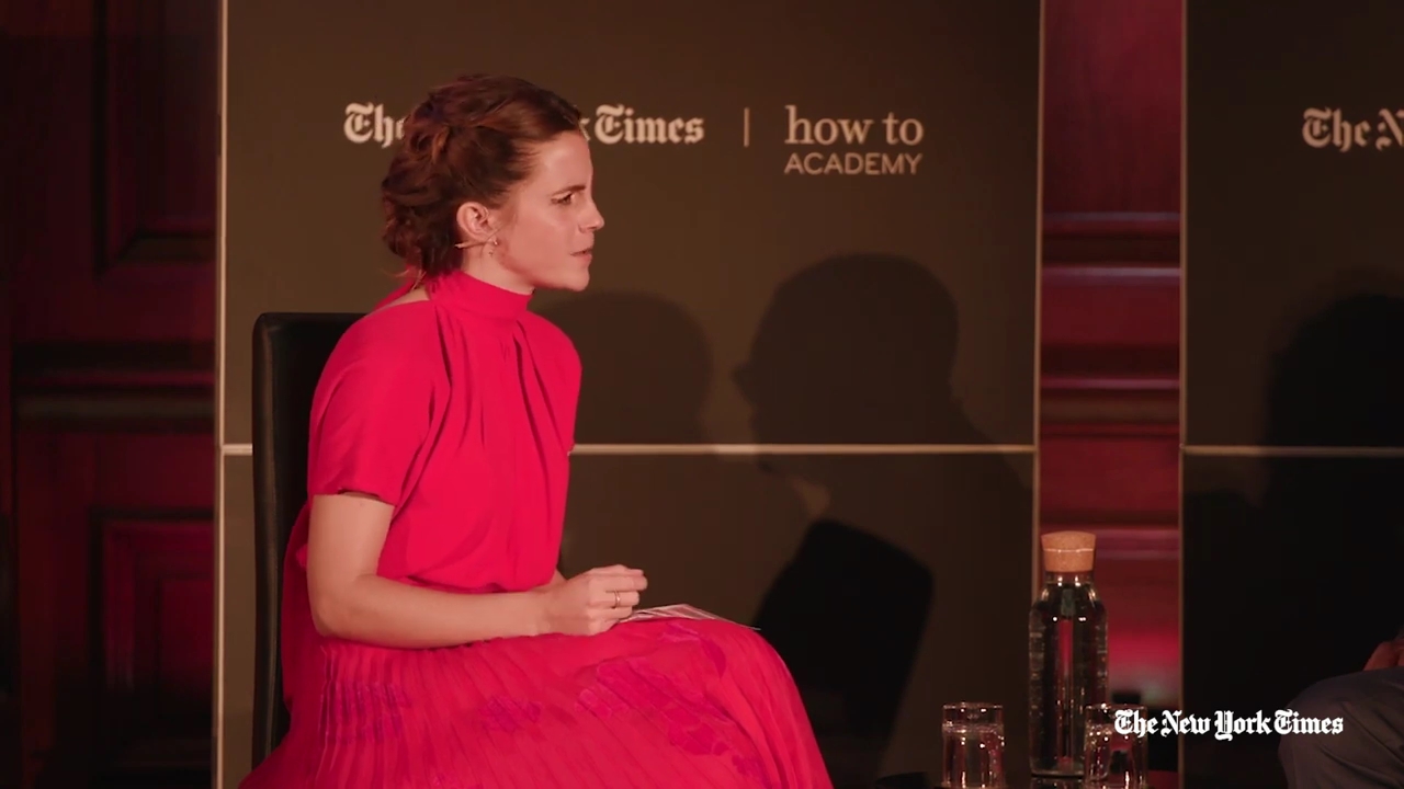 EmmaWatsonFan-dot-nl_2019HowToAcademy02300.jpg