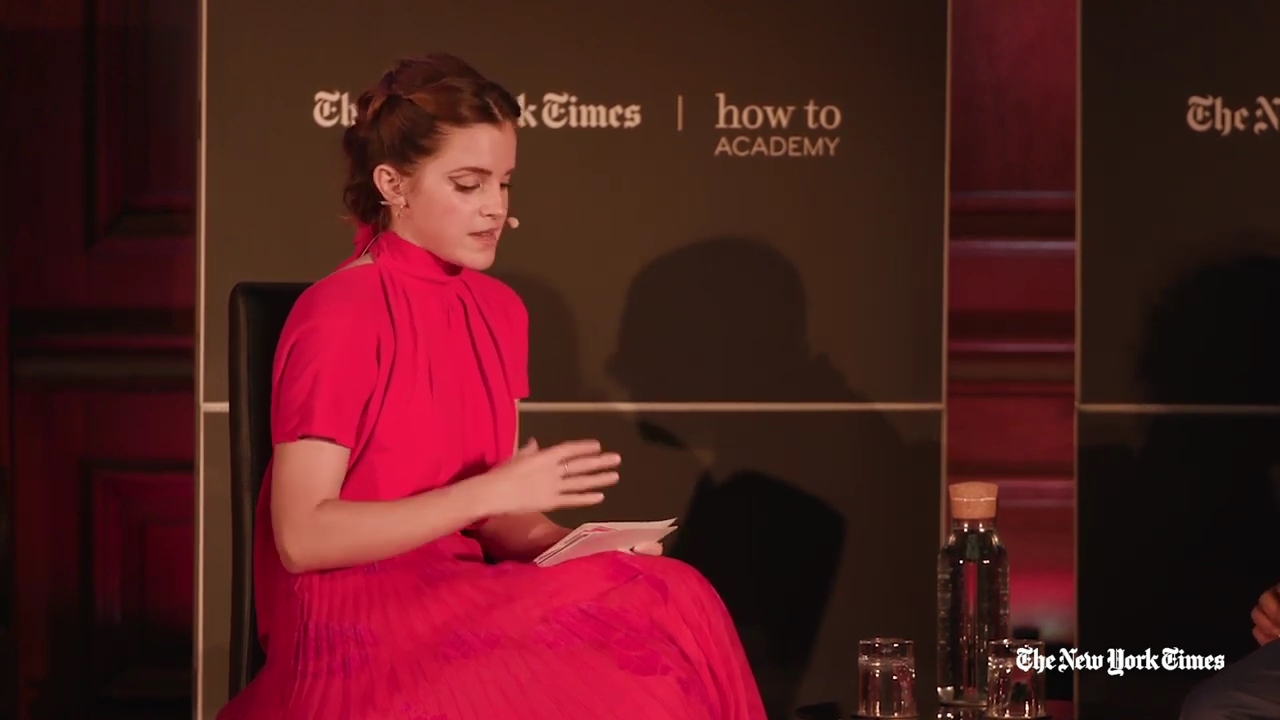EmmaWatsonFan-dot-nl_2019HowToAcademy02515.jpg