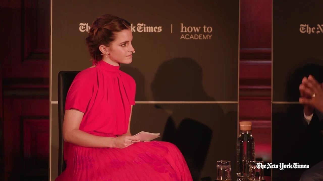 EmmaWatsonFan-dot-nl_2019HowToAcademy02728.jpg