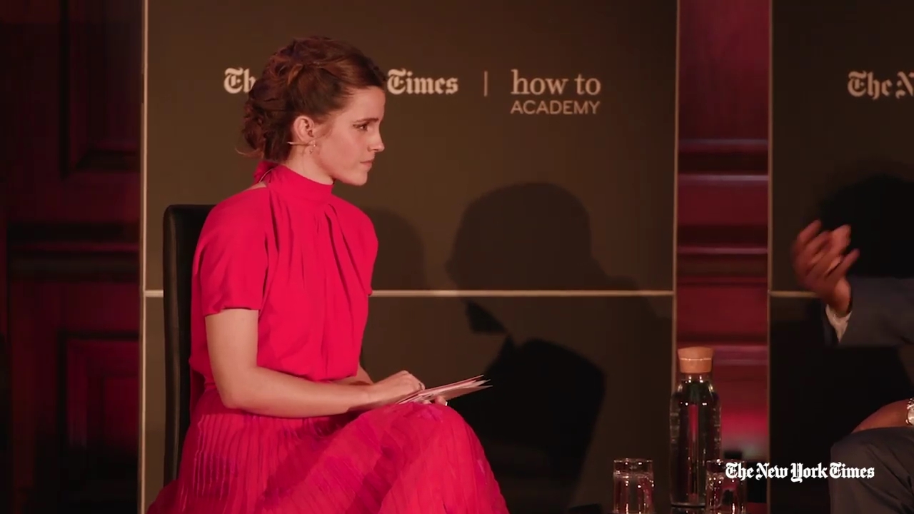 EmmaWatsonFan-dot-nl_2019HowToAcademy03614.jpg