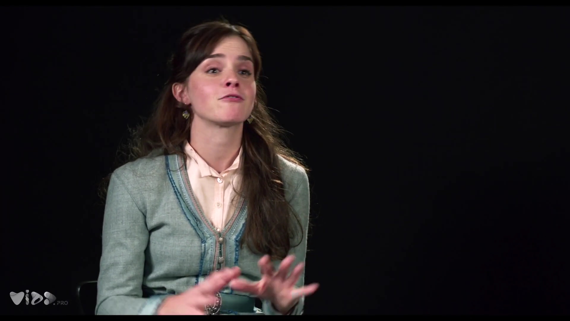 EmmaWatsonFan-dot-nl_LittleWoman-Sony_Soundbites0083.jpg EmmaWatsonFan-dot-nl_LittleWoman-Sony_Soundbites0083.jpg