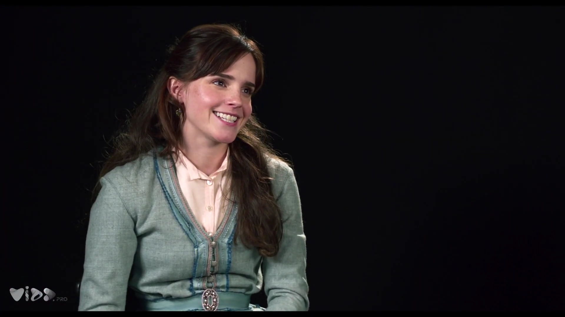 EmmaWatsonFan-dot-nl_LittleWoman-Sony_Soundbites0186.jpg EmmaWatsonFan-dot-nl_LittleWoman-Sony_Soundbites0186.jpg