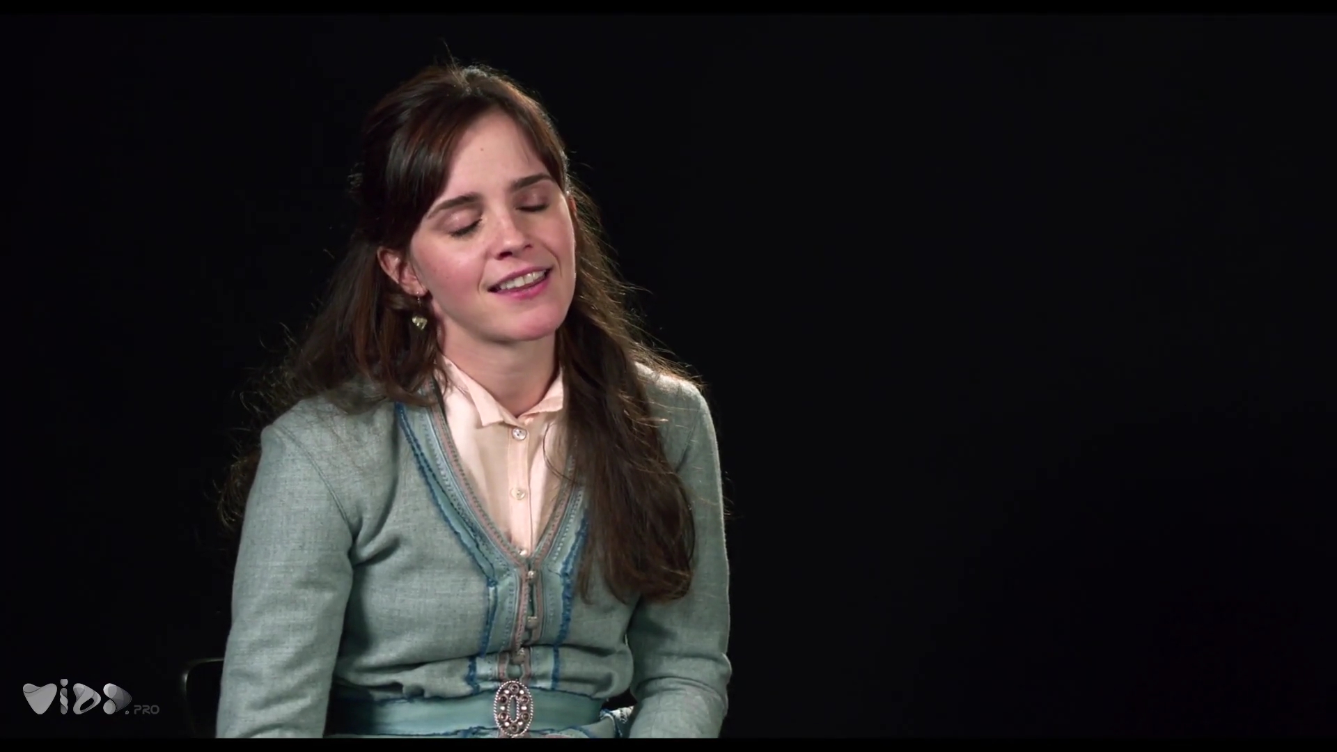 EmmaWatsonFan-dot-nl_LittleWoman-Sony_Soundbites0216.jpg EmmaWatsonFan-dot-nl_LittleWoman-Sony_Soundbites0216.jpg