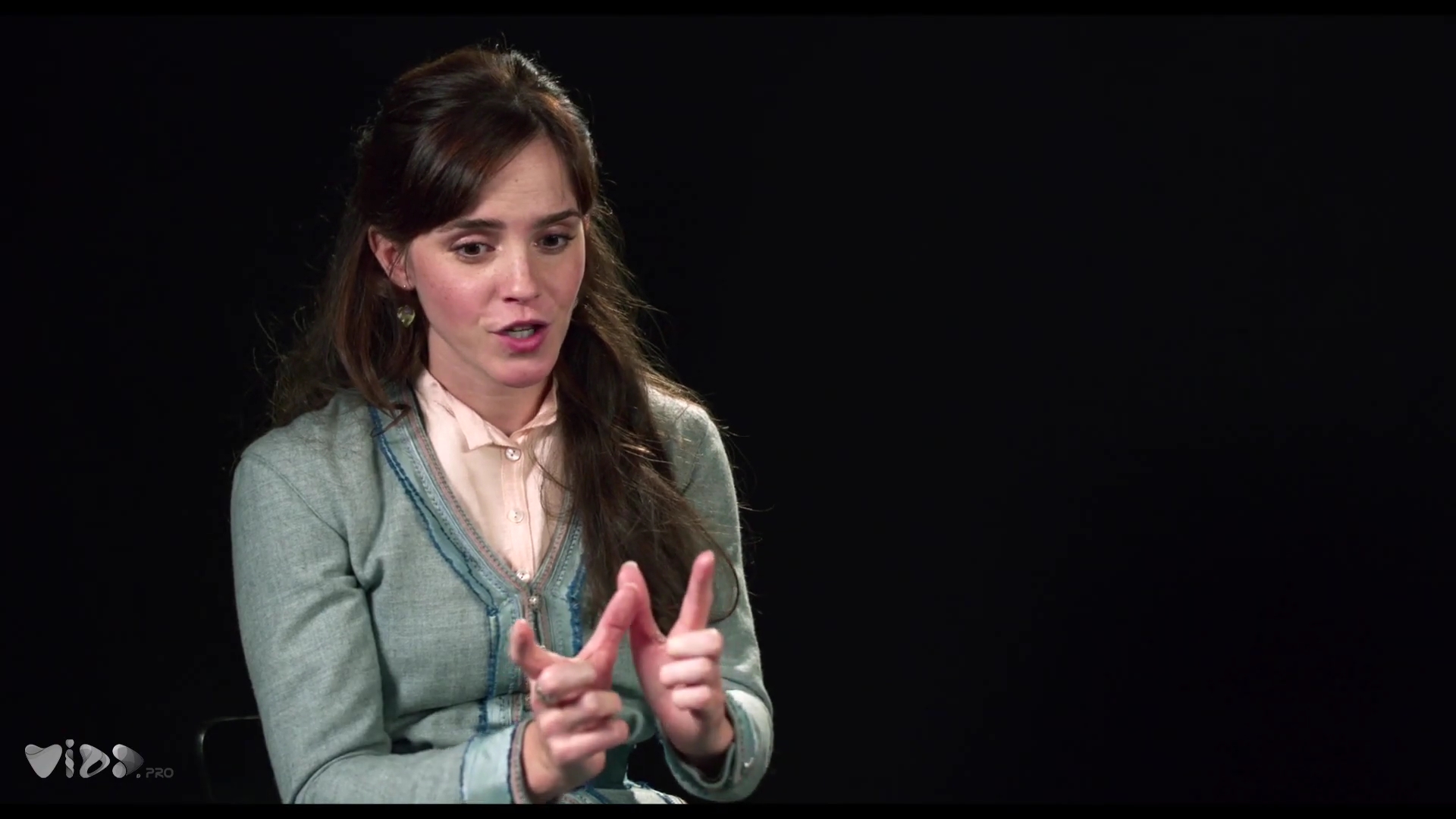 EmmaWatsonFan-dot-nl_LittleWoman-Sony_Soundbites0248.jpg EmmaWatsonFan-dot-nl_LittleWoman-Sony_Soundbites0248.jpg