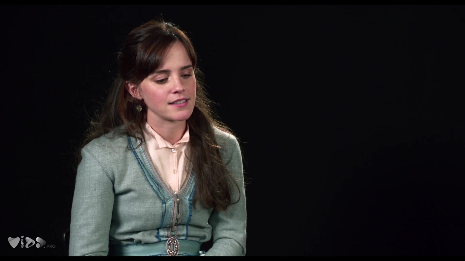 EmmaWatsonFan-dot-nl_LittleWoman-Sony_Soundbites0289.jpg EmmaWatsonFan-dot-nl_LittleWoman-Sony_Soundbites0289.jpg