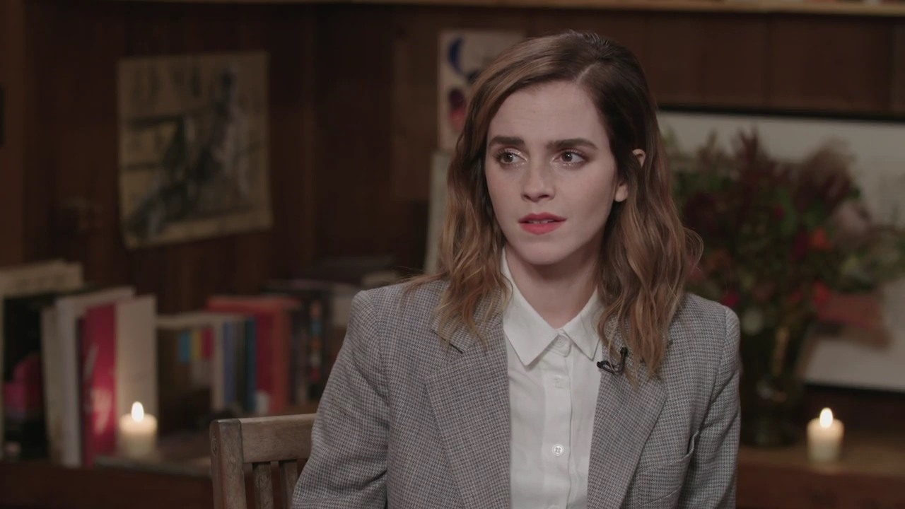 EmmaWatsonFan-dot-nl_2019OurSharedShelf-InterviewRebeccaSolnit0802.jpg