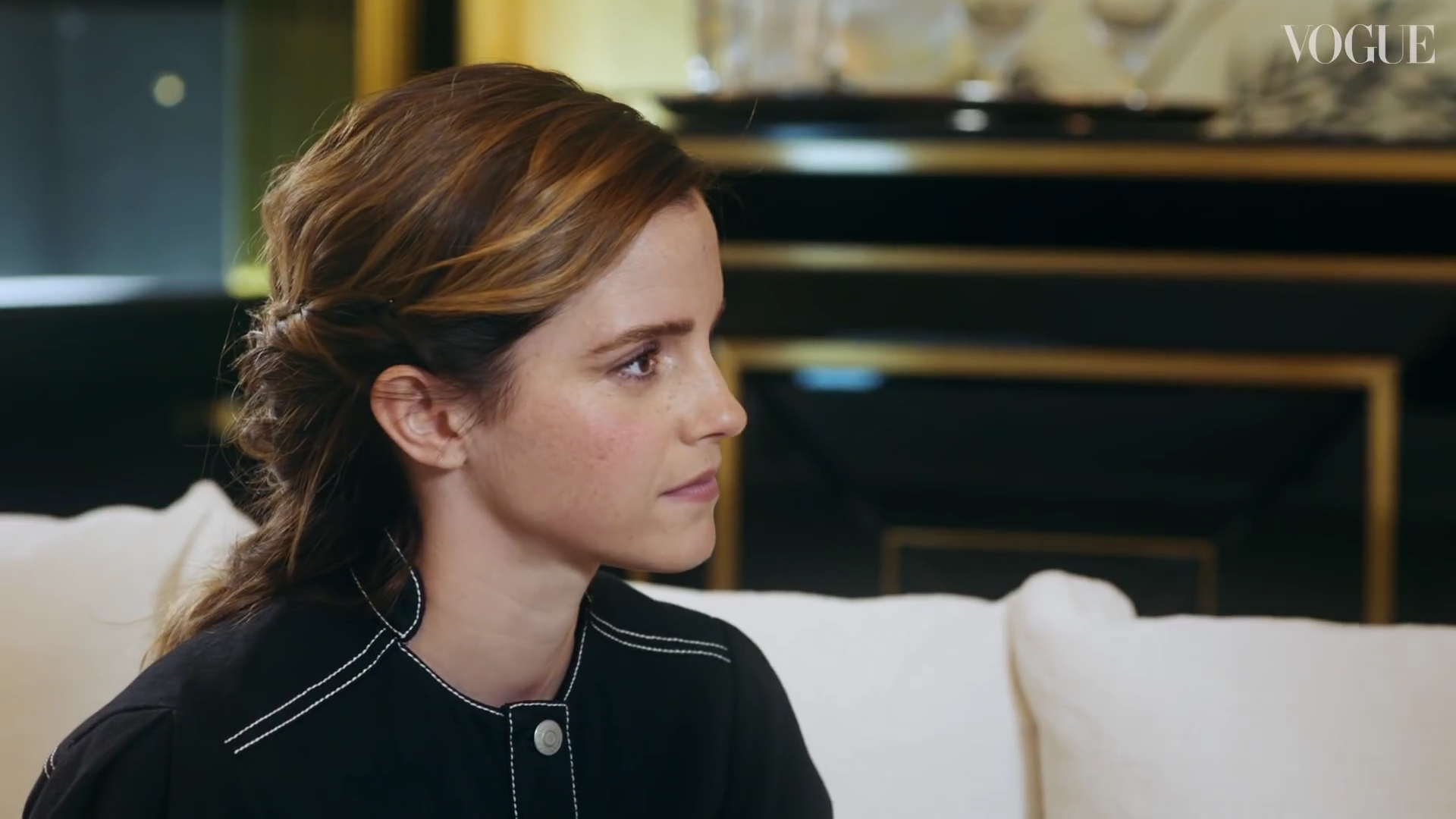 EmmaWatsonFan-dot-nl_2019VogueUK00004.jpg