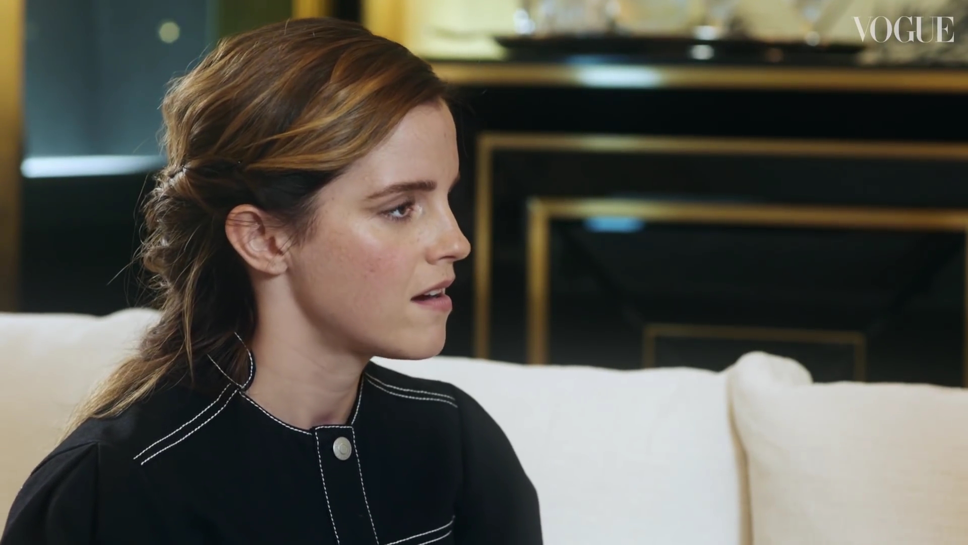 EmmaWatsonFan-dot-nl_2019VogueUK00103.jpg