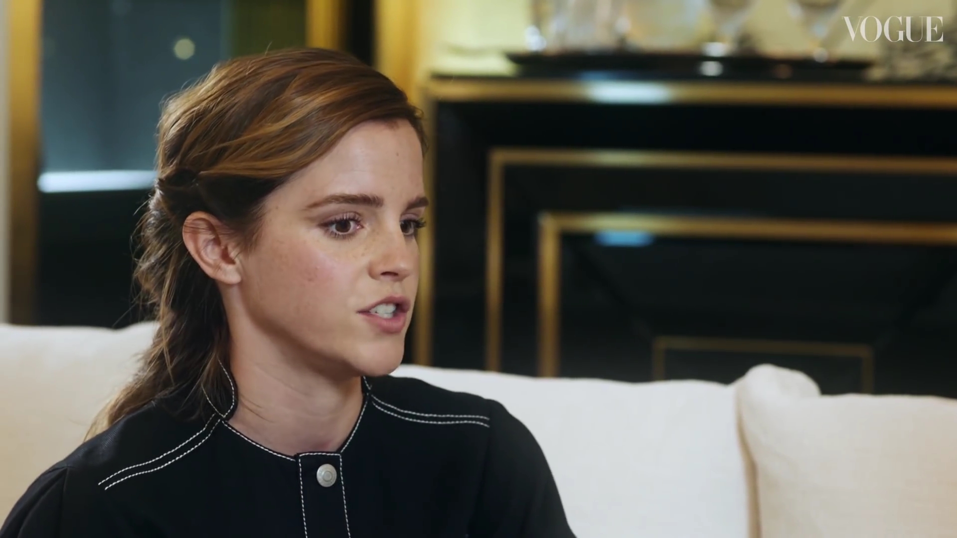 EmmaWatsonFan-dot-nl_2019VogueUK00262.jpg