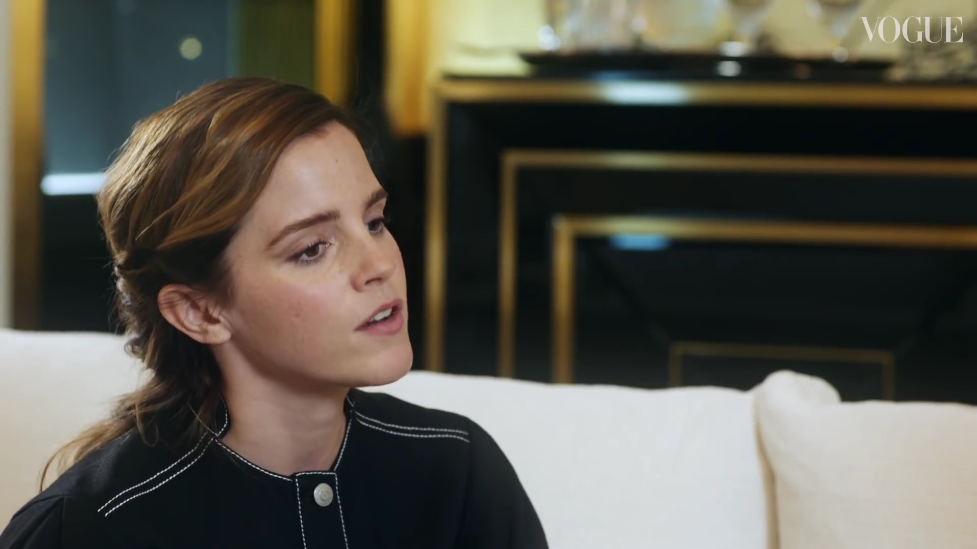 EmmaWatsonFan-dot-nl_2019VogueUK00270.jpg