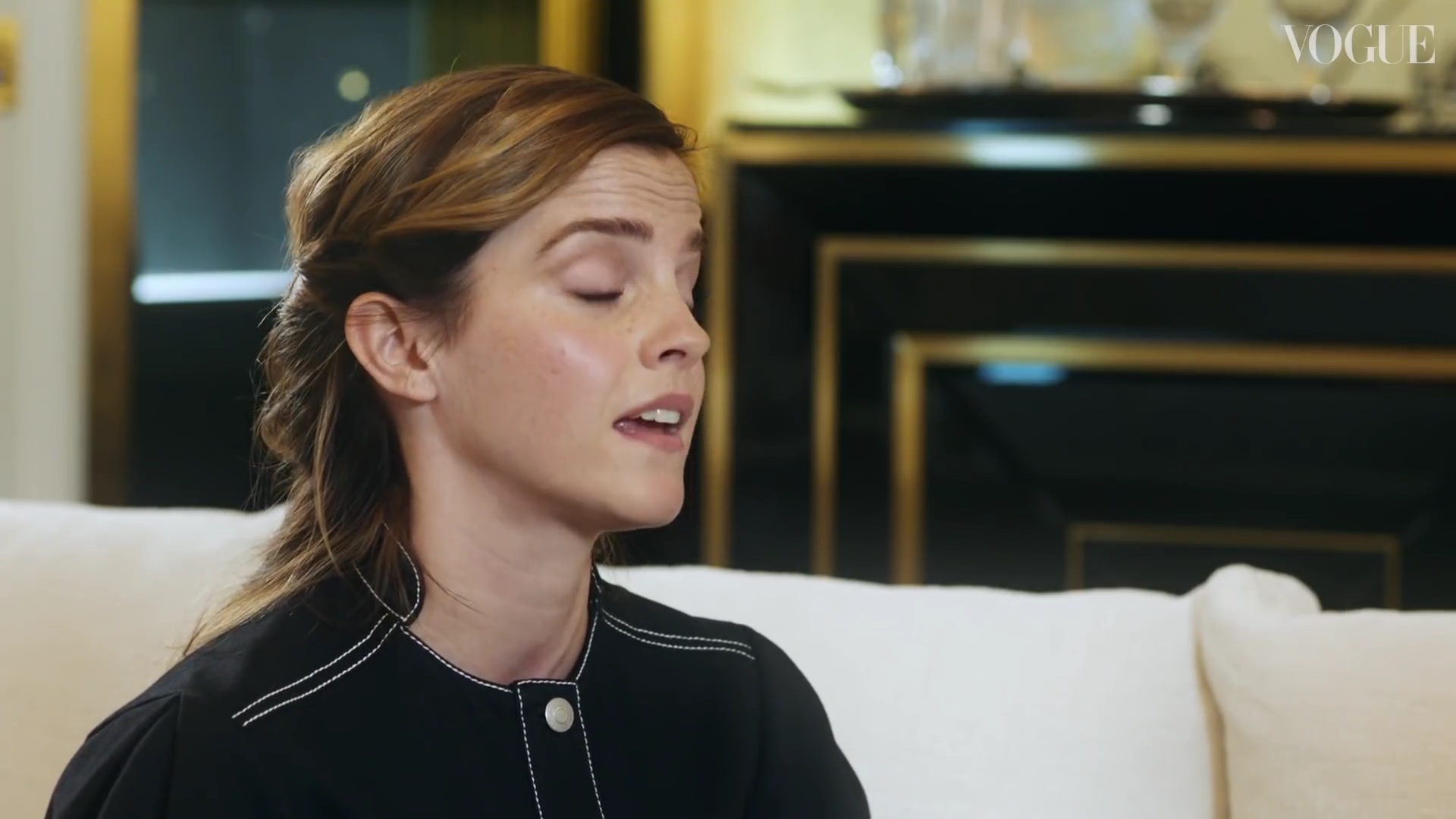 EmmaWatsonFan-dot-nl_2019VogueUK00408.jpg EmmaWatsonFan-dot-nl_2019VogueUK00408.jpg