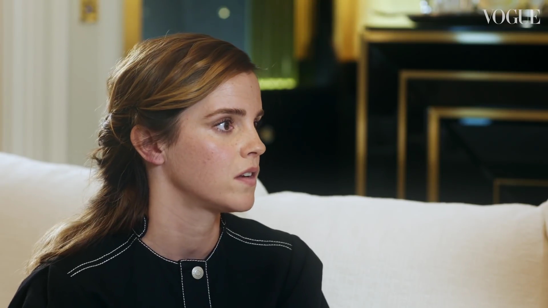 EmmaWatsonFan-dot-nl_2019VogueUK00562.jpg