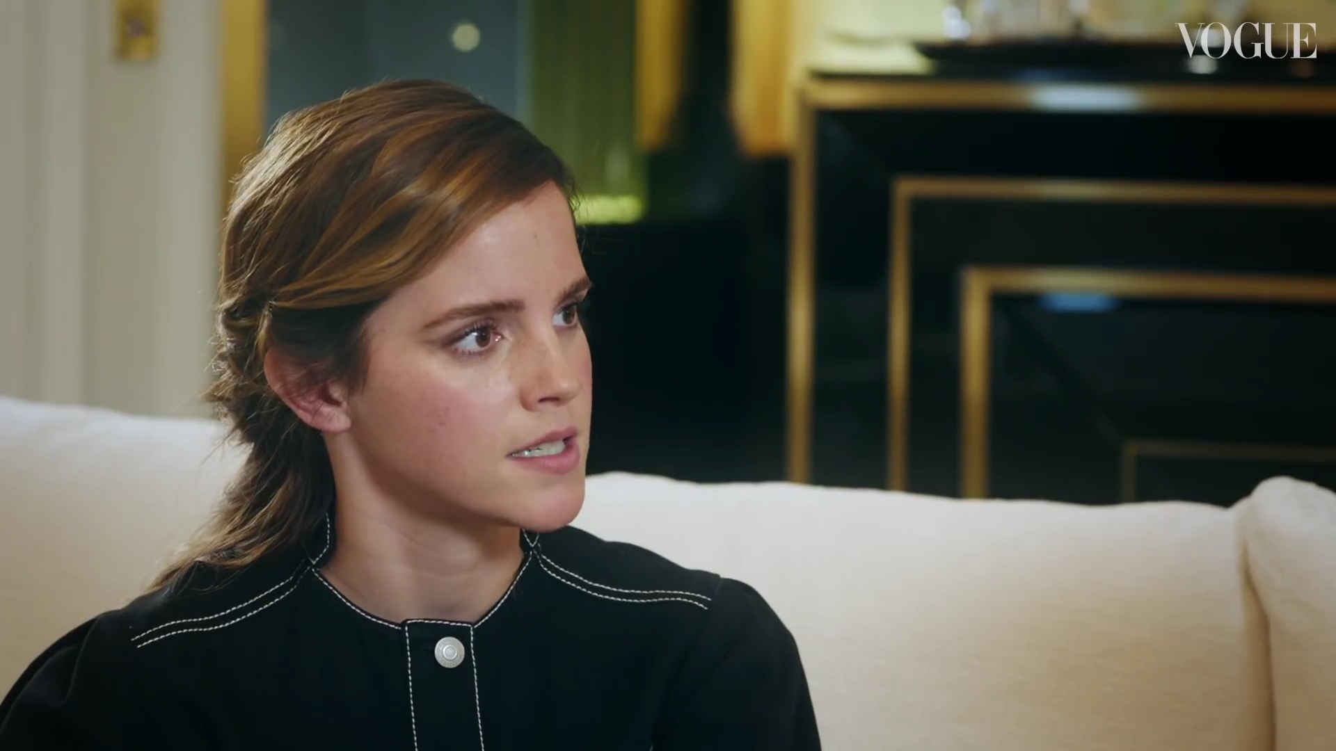 EmmaWatsonFan-dot-nl_2019VogueUK00582.jpg EmmaWatsonFan-dot-nl_2019VogueUK00582.jpg