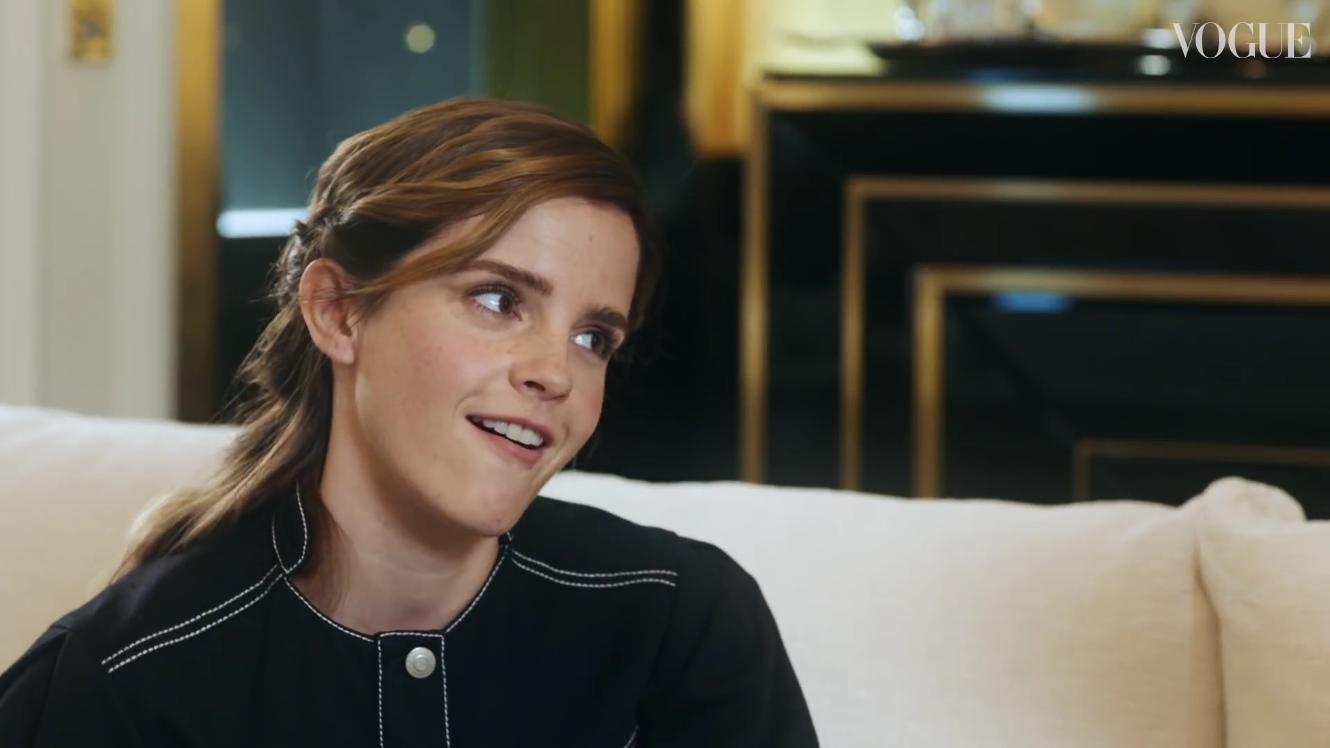 EmmaWatsonFan-dot-nl_2019VogueUK00818.jpg