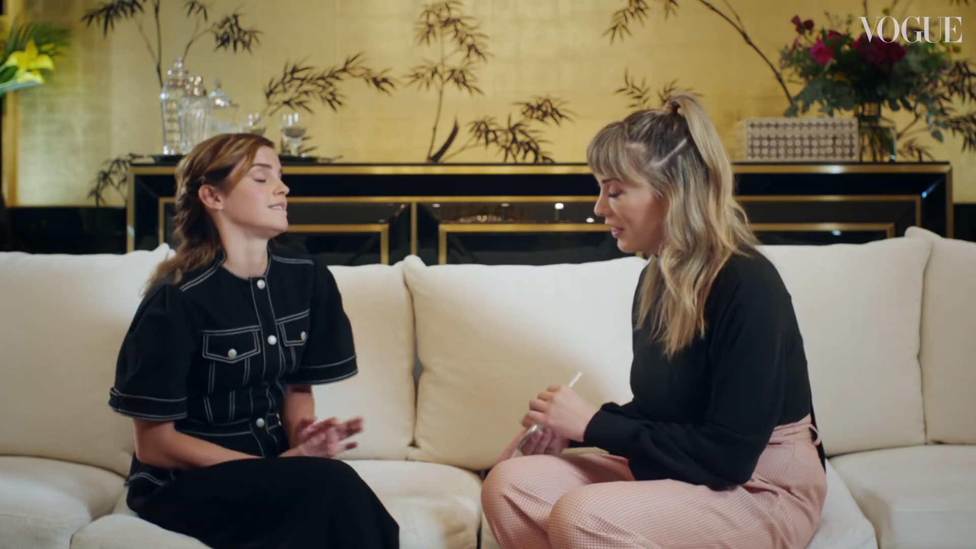 EmmaWatsonFan-dot-nl_2019VogueUK01147.jpg EmmaWatsonFan-dot-nl_2019VogueUK01147.jpg