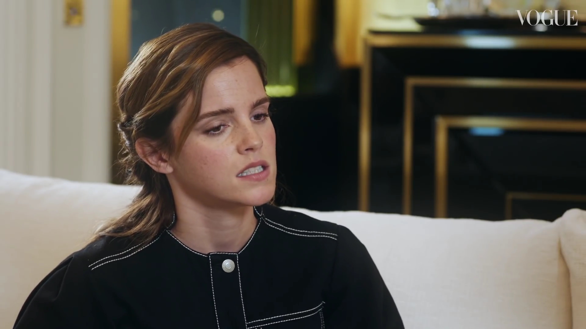 EmmaWatsonFan-dot-nl_2019VogueUK01264.jpg EmmaWatsonFan-dot-nl_2019VogueUK01264.jpg