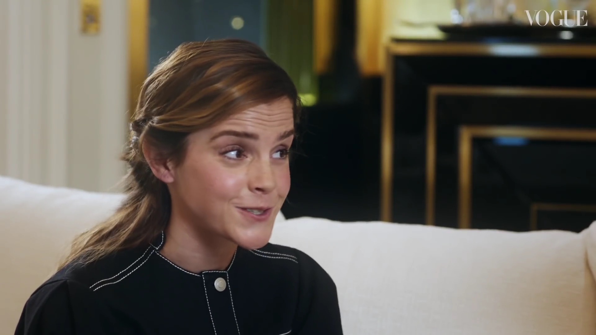 EmmaWatsonFan-dot-nl_2019VogueUK01605.jpg