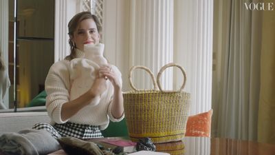 EmmaWatsonFan-dot-nl_2019Vogue-InTheBag0110.jpg