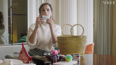 EmmaWatsonFan-dot-nl_2019Vogue-InTheBag0164.jpg