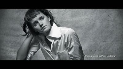 EmmaWatsonFan-dot-nl_2020Vogue-SixtyYearsThroughTheLens0409.jpg