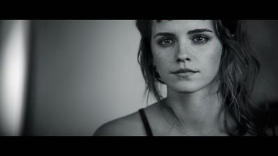 EmmaWatsonFan-dot-nl_2020Vogue-SixtyYearsThroughTheLens0550.jpg