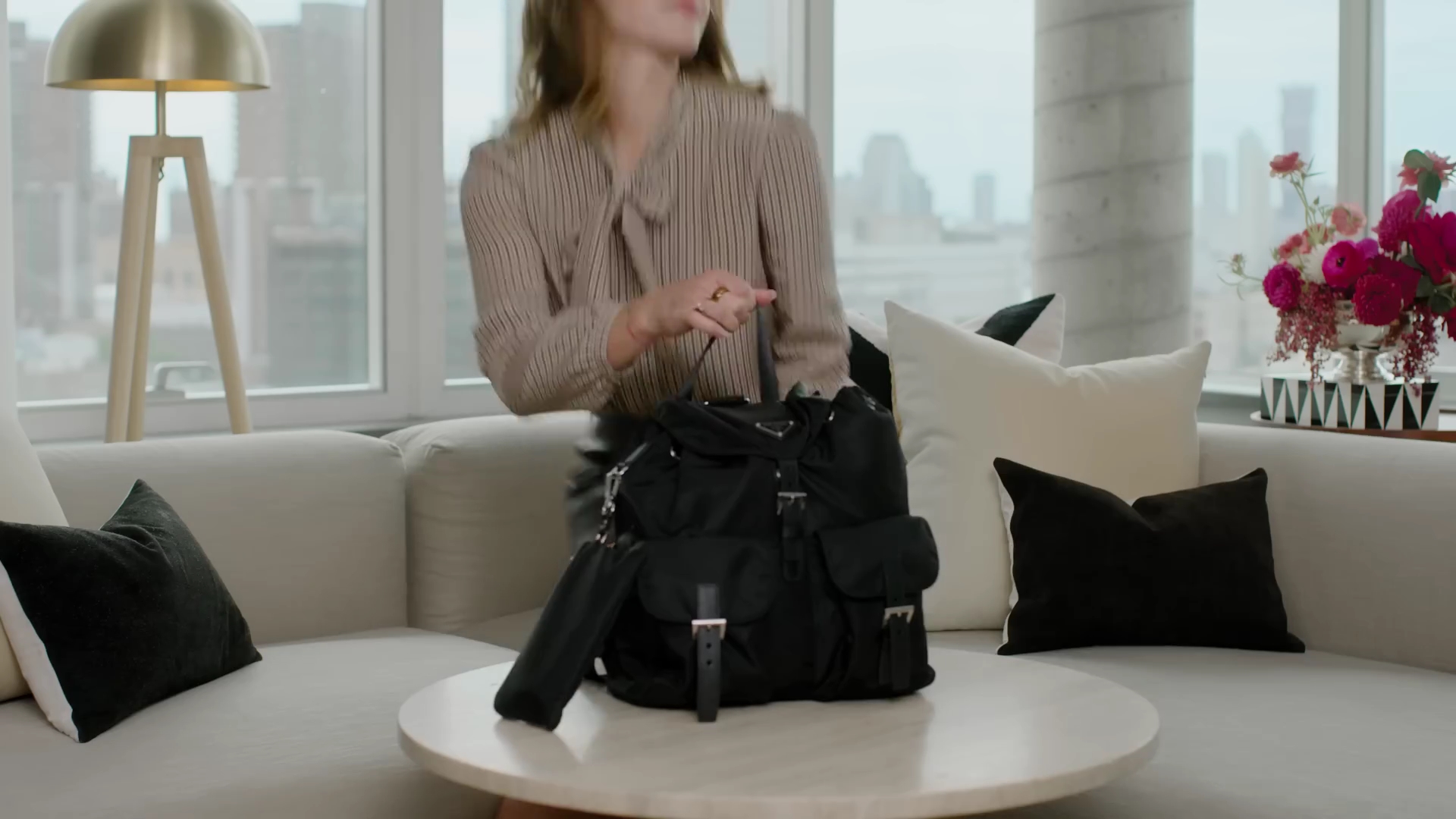 EmmaWatsonFan-dot-nl-2023Vouge-InsideEmmasPradaBackpack0004.jpg EmmaWatsonFan-dot-nl-2023Vouge-InsideEmmasPradaBackpack0004.jpg