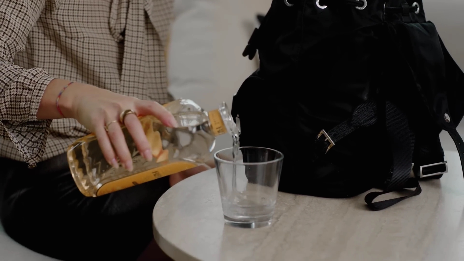 EmmaWatsonFan-dot-nl-2023Vouge-InsideEmmasPradaBackpack0025.jpg EmmaWatsonFan-dot-nl-2023Vouge-InsideEmmasPradaBackpack0025.jpg