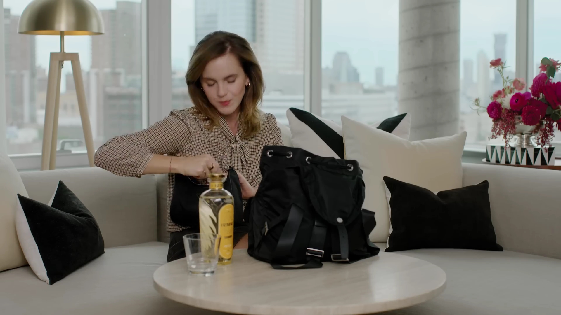 EmmaWatsonFan-dot-nl-2023Vouge-InsideEmmasPradaBackpack0040.jpg EmmaWatsonFan-dot-nl-2023Vouge-InsideEmmasPradaBackpack0040.jpg