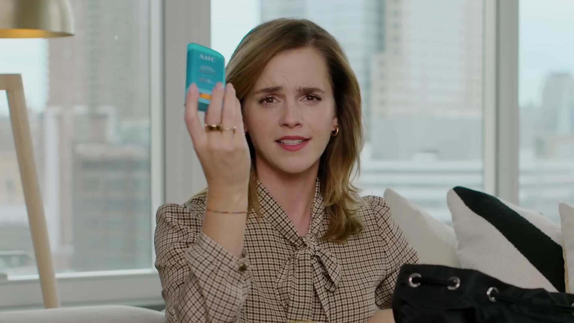 EmmaWatsonFan-dot-nl-2023Vouge-InsideEmmasPradaBackpack0060.jpg EmmaWatsonFan-dot-nl-2023Vouge-InsideEmmasPradaBackpack0060.jpg