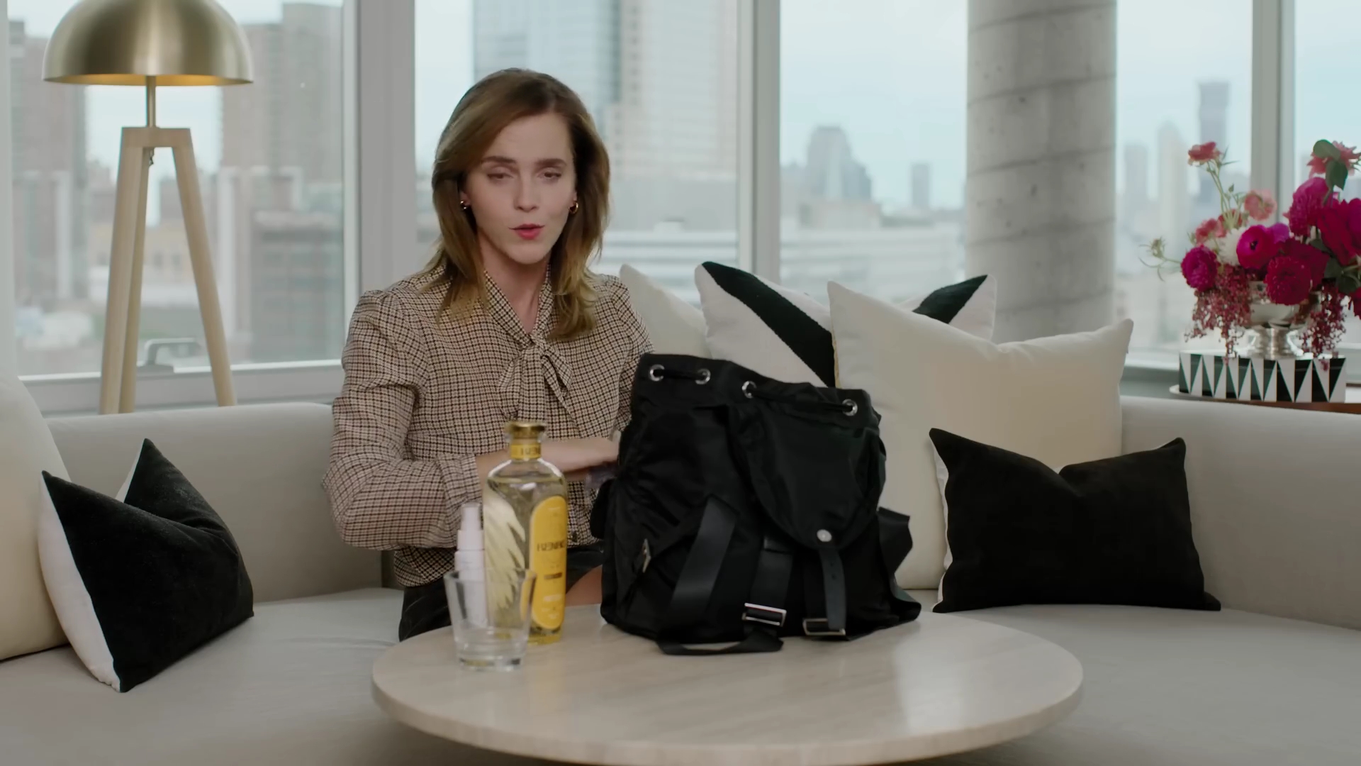 EmmaWatsonFan-dot-nl-2023Vouge-InsideEmmasPradaBackpack0069.jpg EmmaWatsonFan-dot-nl-2023Vouge-InsideEmmasPradaBackpack0069.jpg