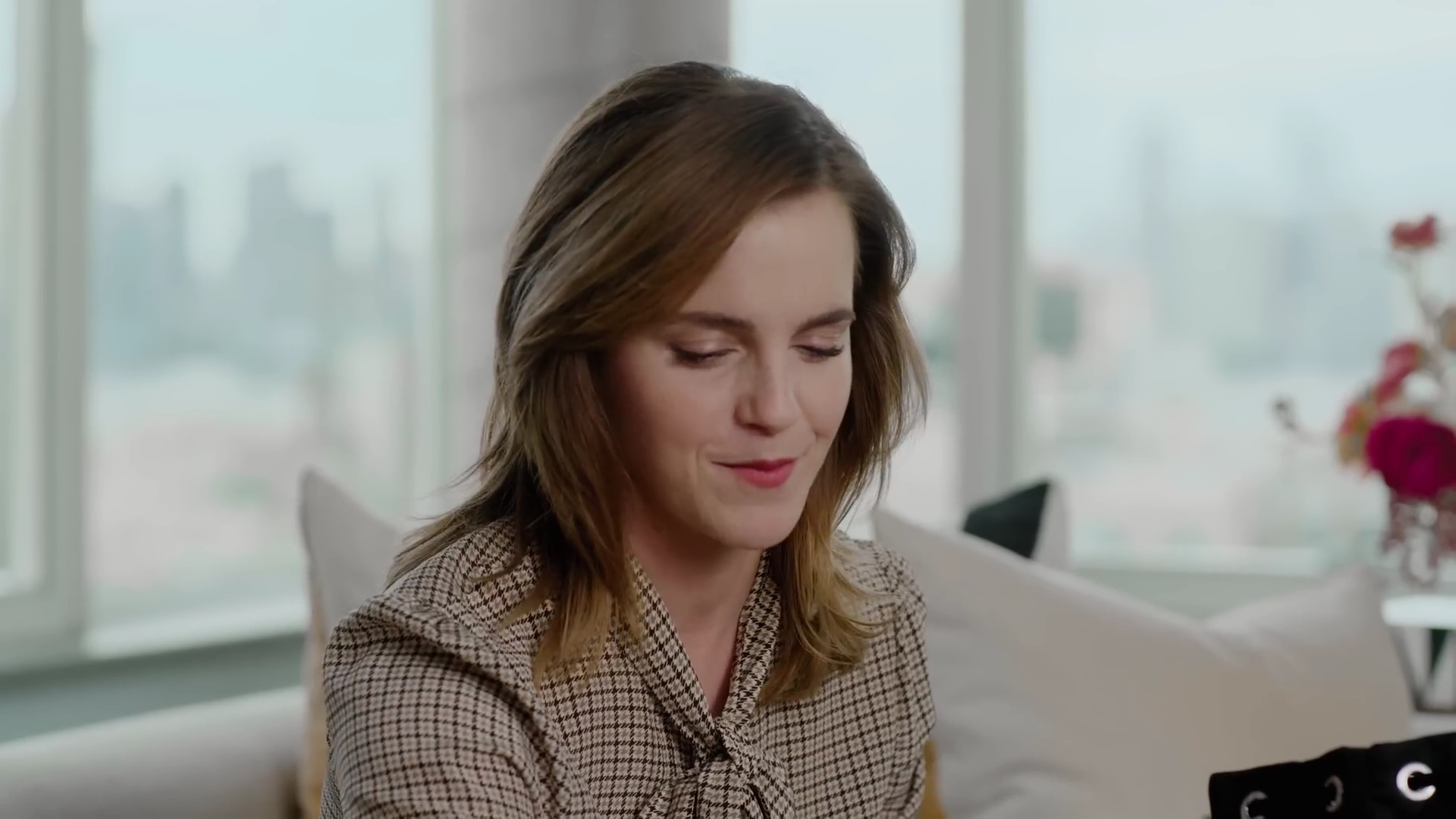 EmmaWatsonFan-dot-nl-2023Vouge-InsideEmmasPradaBackpack0106.jpg EmmaWatsonFan-dot-nl-2023Vouge-InsideEmmasPradaBackpack0106.jpg