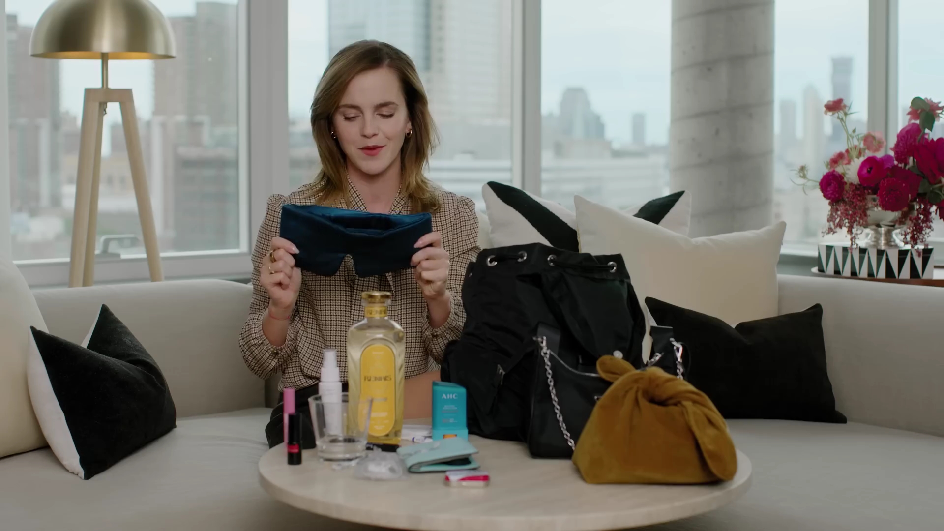 EmmaWatsonFan-dot-nl-2023Vouge-InsideEmmasPradaBackpack0182.jpg EmmaWatsonFan-dot-nl-2023Vouge-InsideEmmasPradaBackpack0182.jpg