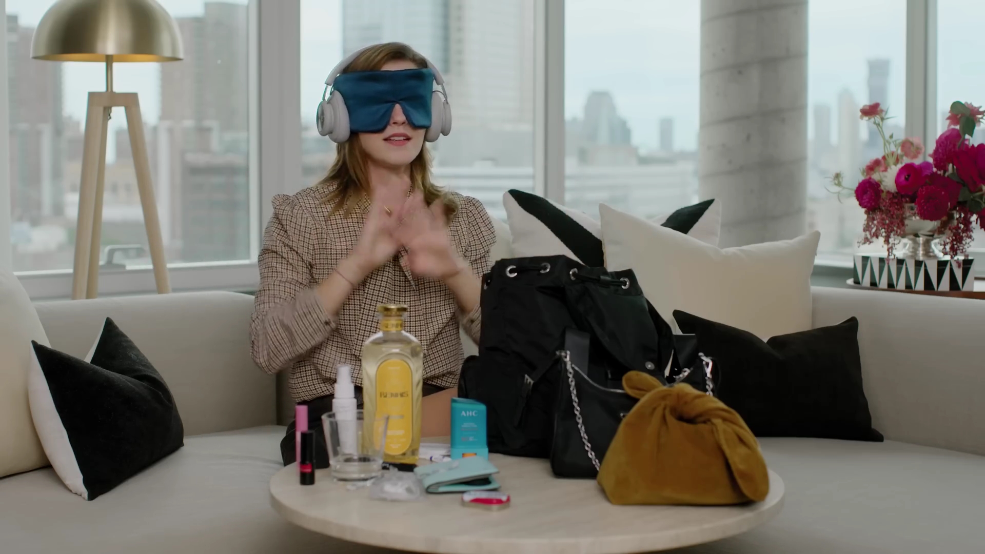 EmmaWatsonFan-dot-nl-2023Vouge-InsideEmmasPradaBackpack0205.jpg EmmaWatsonFan-dot-nl-2023Vouge-InsideEmmasPradaBackpack0205.jpg