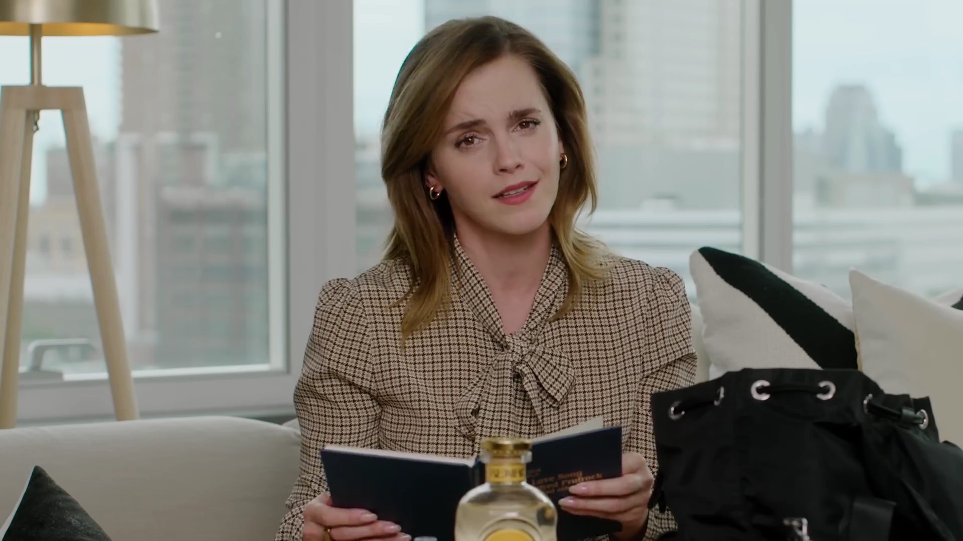 EmmaWatsonFan-dot-nl-2023Vouge-InsideEmmasPradaBackpack0257.jpg EmmaWatsonFan-dot-nl-2023Vouge-InsideEmmasPradaBackpack0257.jpg