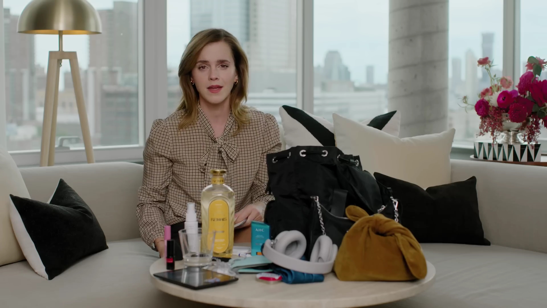 EmmaWatsonFan-dot-nl-2023Vouge-InsideEmmasPradaBackpack0262.jpg EmmaWatsonFan-dot-nl-2023Vouge-InsideEmmasPradaBackpack0262.jpg