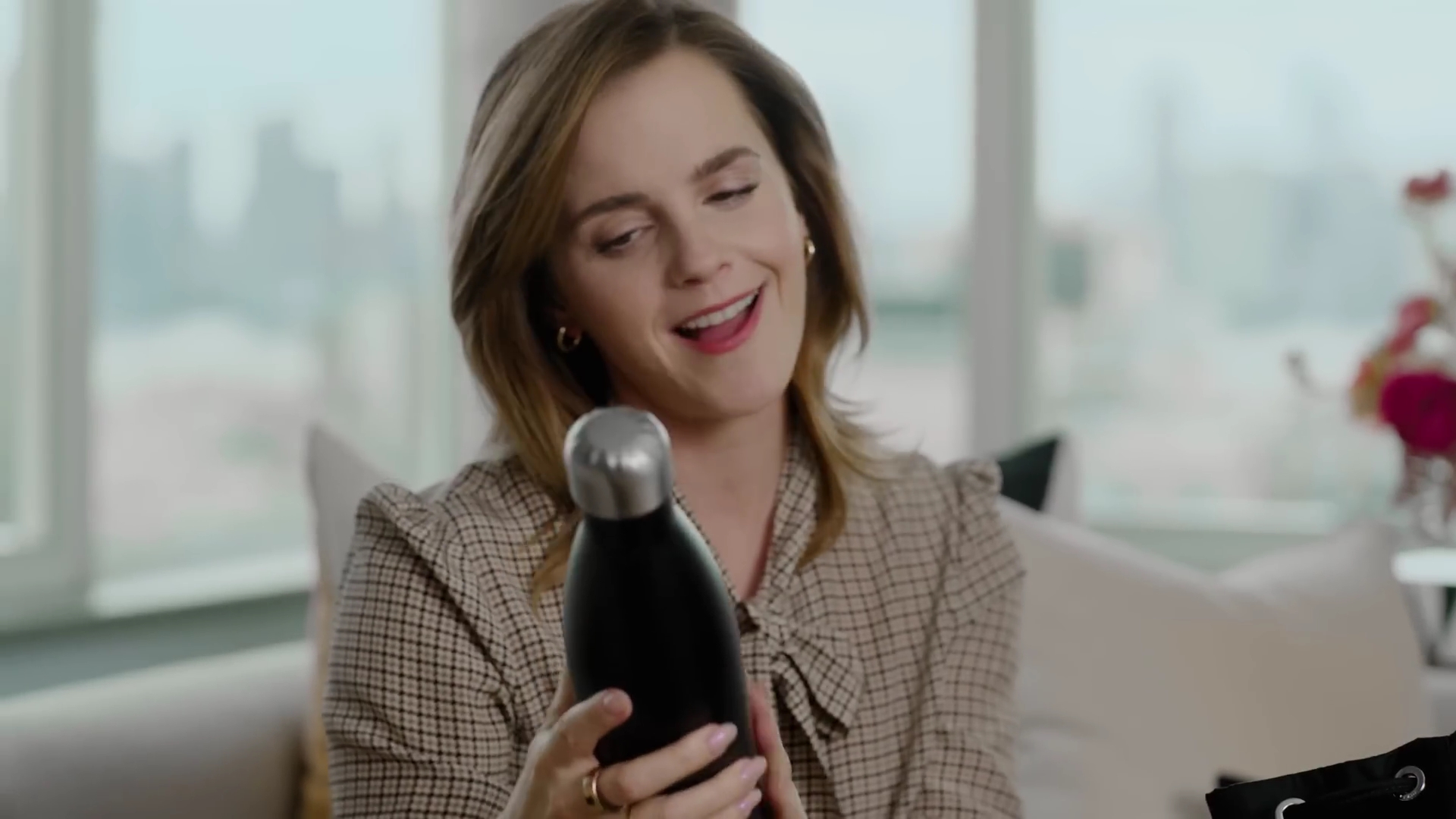 EmmaWatsonFan-dot-nl-2023Vouge-InsideEmmasPradaBackpack0275.jpg EmmaWatsonFan-dot-nl-2023Vouge-InsideEmmasPradaBackpack0275.jpg