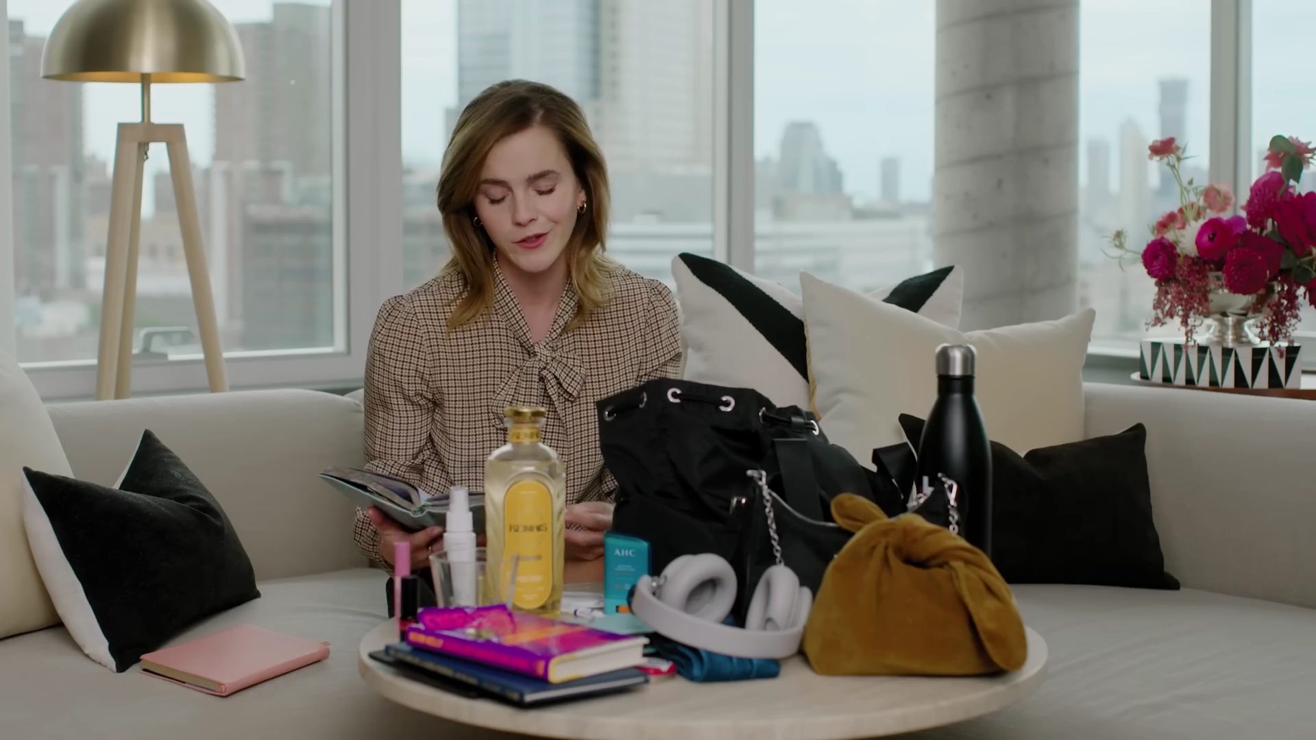 EmmaWatsonFan-dot-nl-2023Vouge-InsideEmmasPradaBackpack0299.jpg EmmaWatsonFan-dot-nl-2023Vouge-InsideEmmasPradaBackpack0299.jpg