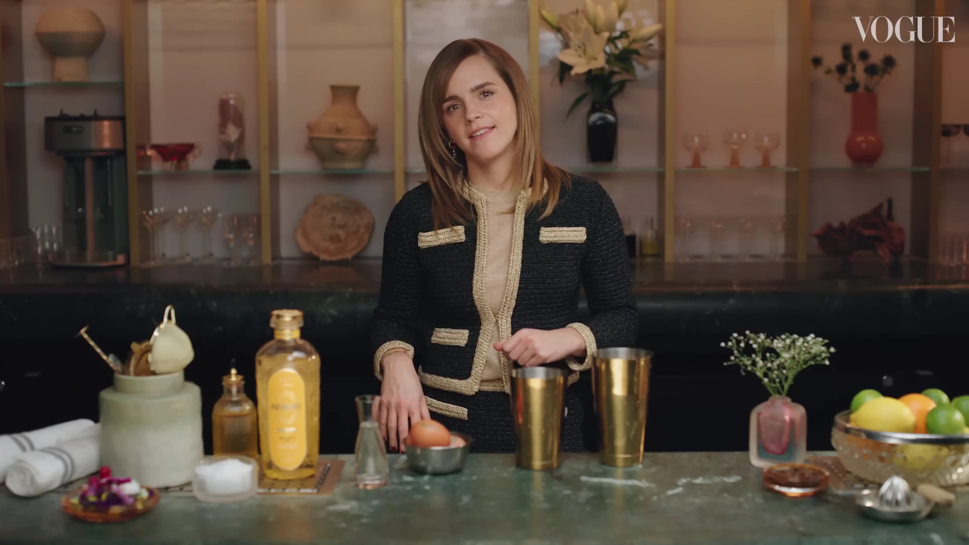 EmmaWatsonFan-dot-nl-2023VougeUK-MakingCocktails0276.jpg