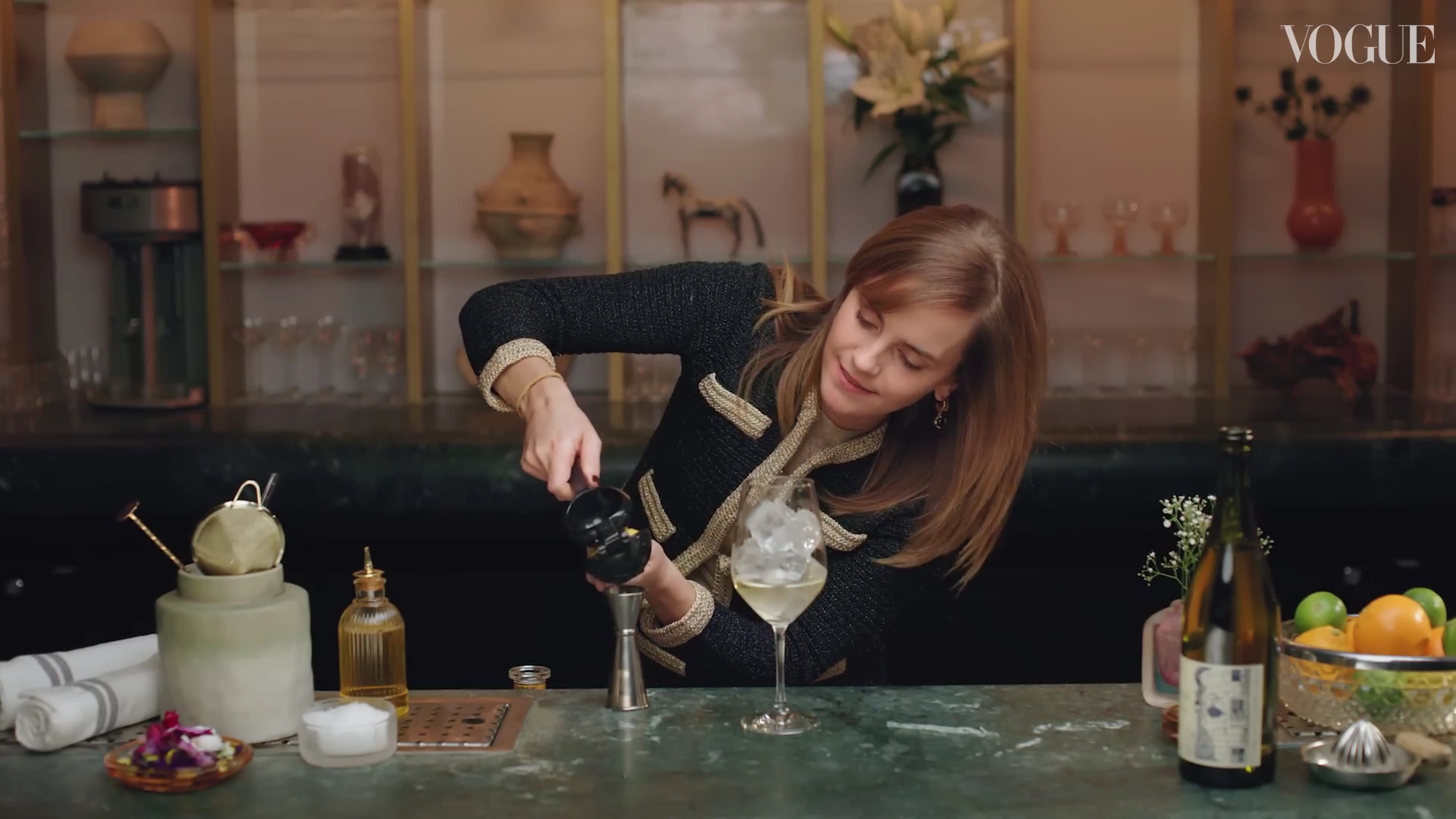EmmaWatsonFan-dot-nl-2023VougeUK-MakingCocktails0571.jpg