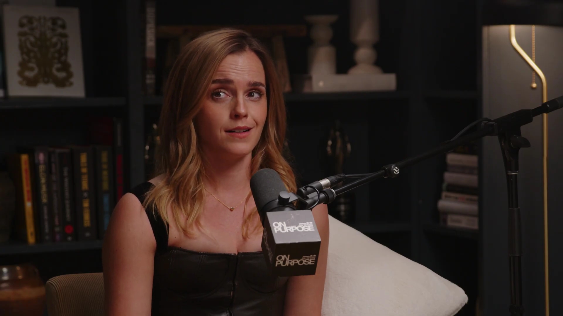 EmmaWatsonFan-dot-nl_2025OnPurposeWithJayShetty2780.jpg EmmaWatsonFan-dot-nl_2025OnPurposeWithJayShetty2780.jpg