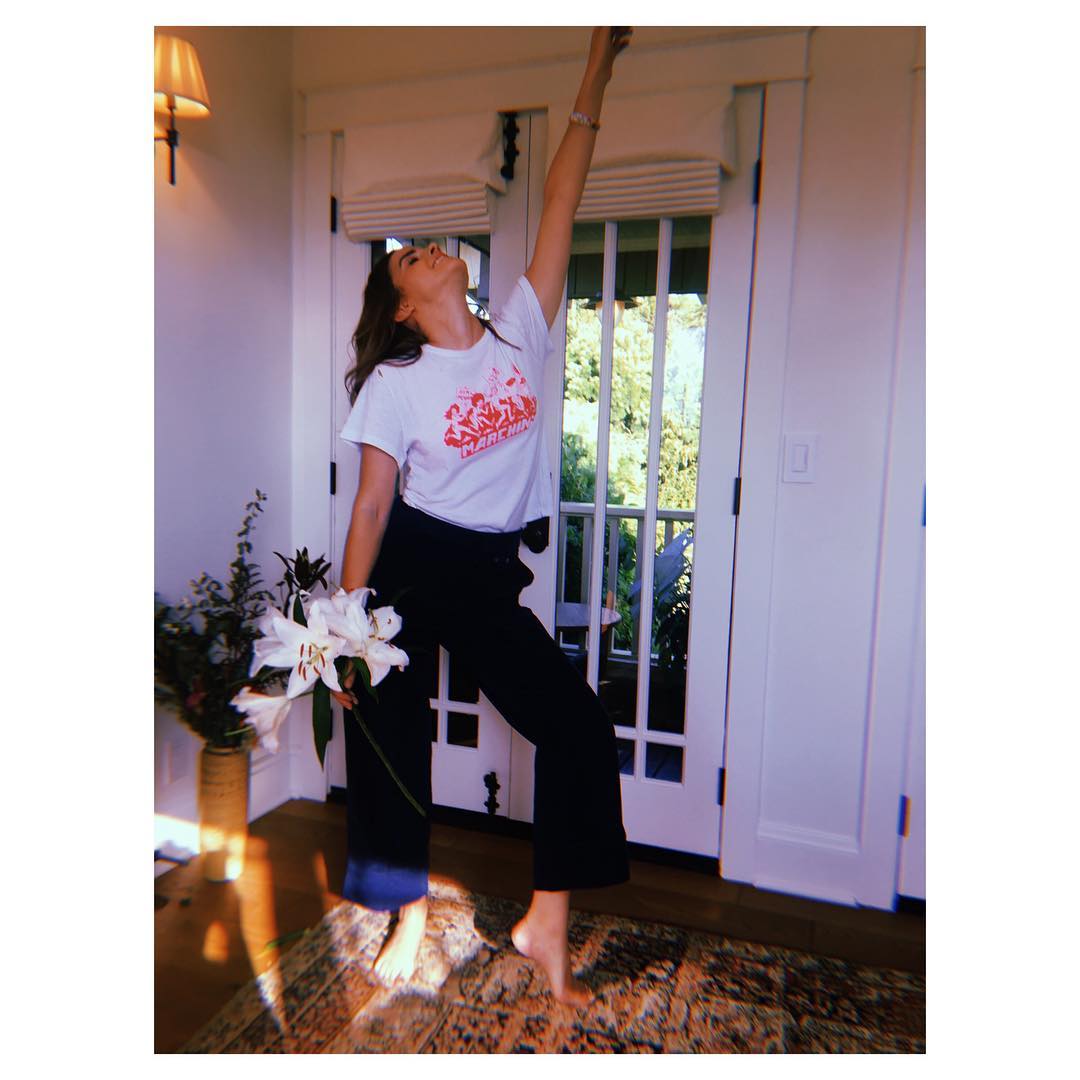 08 maart: Whether you’re 🥁marching, 💃🏻dancing, 🌹rising, ✊🏻resisting, 💥protesting, 🚫striking, ❤️uniting or 🎈celebrating, wishing you all a wonderful #internationalwomensday! 🥰 #IWD2019 #joyfulwarriors
