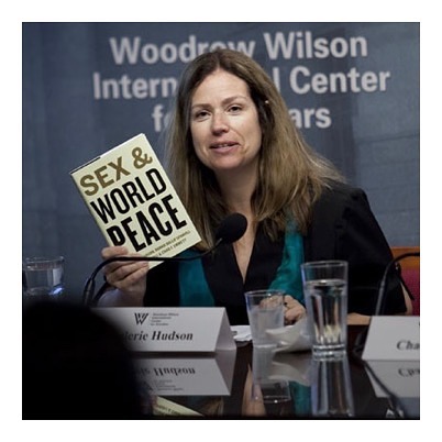 08 maart: Geverifieerd
Happy International Women’s Day! Here’s to all the women that put themselves on the line and have broken silence around rape culture and violence against women. I am so grateful for your strong voices.⁣
⁣
In my continuing search for answers, I feel very grateful to have encountered Sex & World Peace by Valerie M. Hudson, Bonnie Ballif-Spanvill, Mary Caprioli and Chad F. Emmett and I’m excited to share it with you on International Women’s Day.⁣ ⁣
⁣
The book reveals that so much in the state of our world: security, prosperity, development, democracy, justice and world peace is clearly dependent on and stems from how we treat women and girls. With this highly readable and extensively researched textbook, the authors encourage a holistic view when it comes to national and international relations – the whole tree, not just the branches, but the roots. ⁣ ⁣
⁣ ⁣
With practical chapters on achieving positive change, the book also offers us personal and societal calls to action while emphasizing that states who have the most power to make change must centralize the concerns of women where security, legal reform and justice is at stake and this includes equality in the decision-making process. Sex & World Peace shows us how gender inequality is a form of violence that impacts everything from population growth to economies to regime type. For me, this book illuminates how we got where we are today, and along with it, a way forward.⁣ ⁣☮️🙏🏽✨❤️⁣
⁣
#sexandworldpeace #internationalwomensday @columbiauniversitypress @womanstatsproject #oursharedshelf
