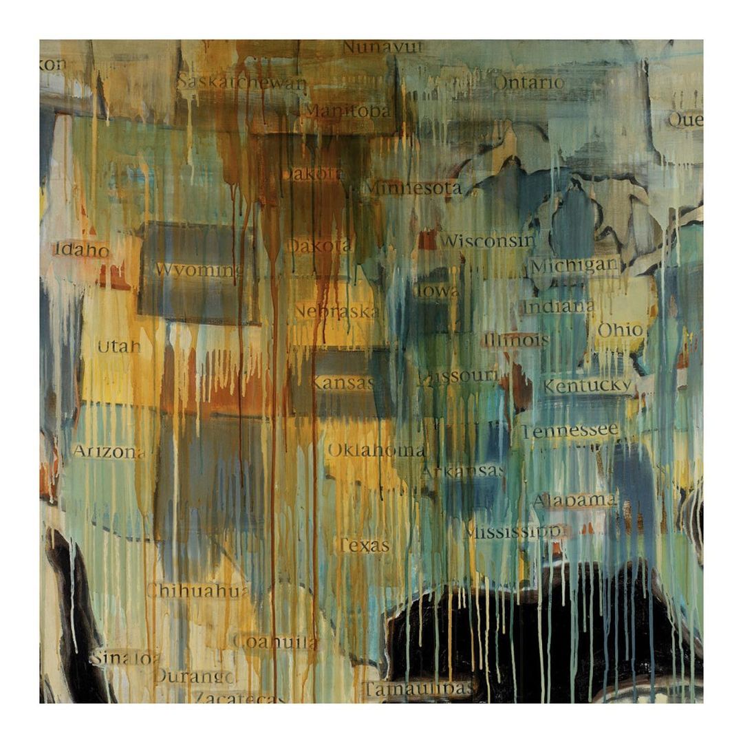 24 oktober: •State Names by Jaune Quick-To-See Smith•

"In high school I decided that I did, yes, want to go to college and take art. At the end of the year, the professor called me into his office and said, “You can draw better than the men, but I have to tell you, you need to go into another field because,” he said, "you'll never be able to be an artist. Women are not artists."

I like to use maps because maps can tell stories. What I did with this particular map is to erase all European presence. I eliminated every state that has a European name, and I kept only the states that have Native American names because the whole place was ours until the invasion came, the great invasion.

Part of what I do in my work is using my work as a platform for my beliefs. Can I tell a story? Can I make it a good story? Can I add some humor to it? Can I get your attention? Those are all things that I try to do with my artwork. It's not always successful, but it's important to speak up when you believe in something so strongly, and I passionately believe in the life that I live. I think that my work will probably go on being political in some way."

-Interview from Jaune by the Smithsonian American Art Museum
