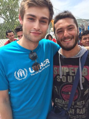 19 juni: People are risking their lives to cross the Med - why? Pls read this account by @douglasbooth http://rfg.ee/OkiD0  

