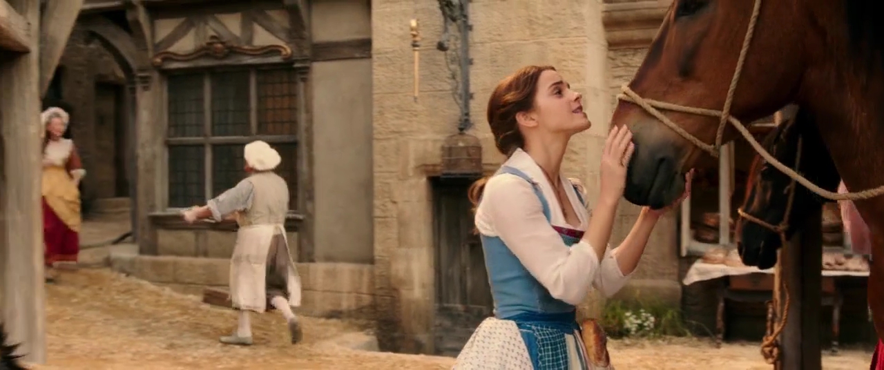 EmmaWatsonFan-dot-NL_BeautyAndtheBeast0064.jpg