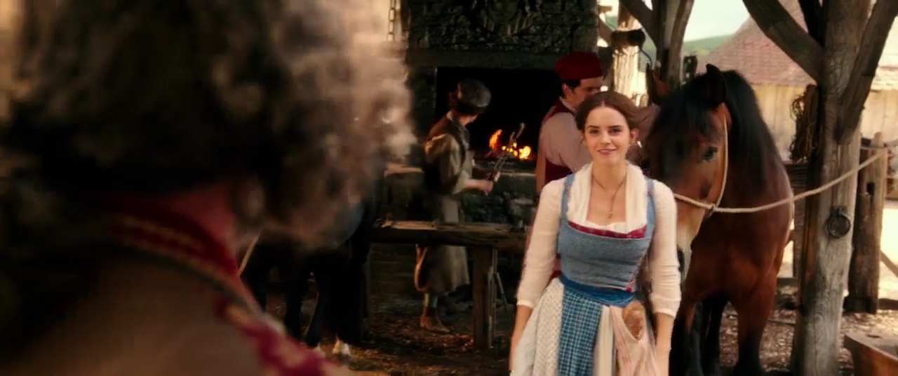 EmmaWatsonFan-dot-NL_BeautyAndtheBeast0068.jpg